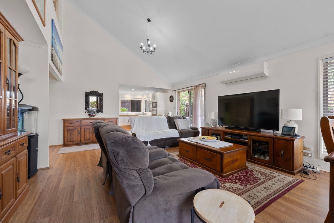55/601 Pine Ridge Road photo 3